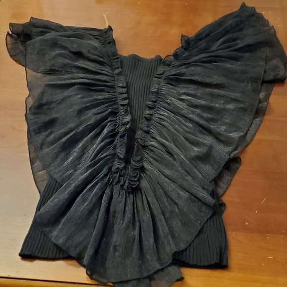 Isabella Rodriguez Shirred Woven Women's Blouse is a size S. - Picture 5 of 5